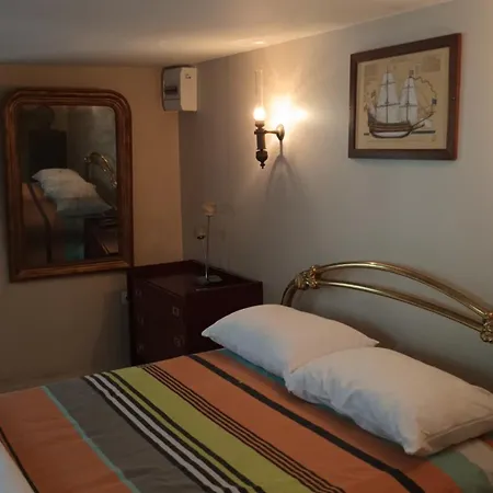 Un Joli Jardin Mediterraneen Вилла