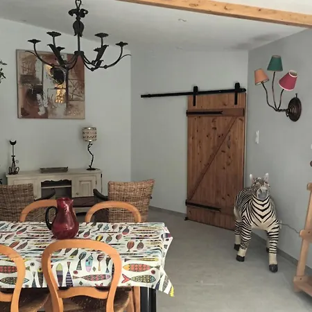 Вилла Un Joli Jardin Mediterraneen