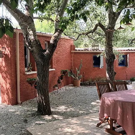 Un Joli Jardin Mediterraneen Вилла Агд